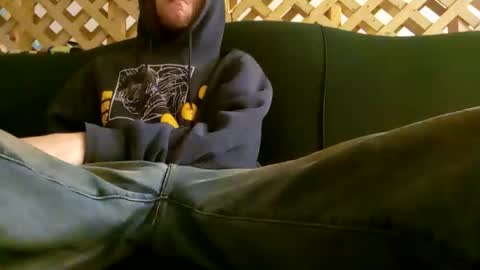 biggestboiiii online show from April 5, 2026, 1:47 am