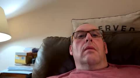 Snapshot of biggloves4bighands chatting on September 24, 2025, 10:02 pm biggloves4bighands online show from September 24, 2025, 10:02 pm