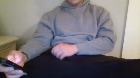 Snapshot of biggooner01 chatting on July 17, 2026, 9:30 pm BigGooner01 online show from July 17, 2026, 9:30 pm