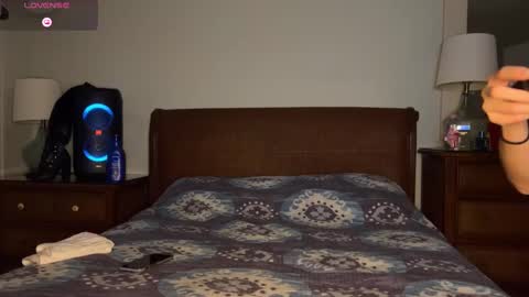 Snapshot of bigguylilmiss chatting on December 29, 2024, 1:45 am LILLI MATT online show from December 29, 2024, 1:45 am