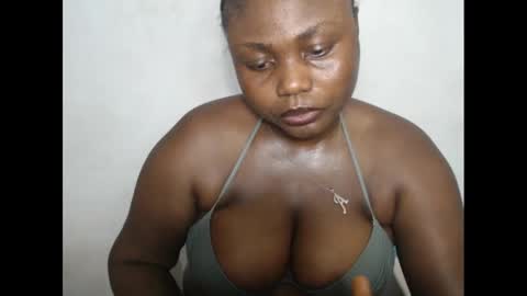 Snapshot of biggybudy chatting on December 7, 2024, 10:06 pm biggybudy online show from December 7, 2024, 10:06 pm