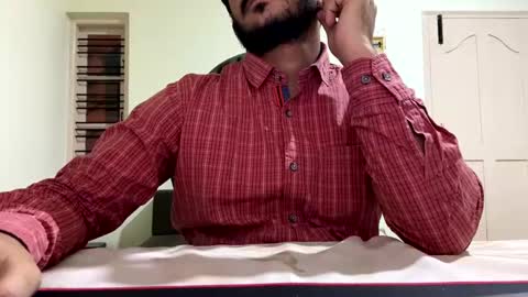 bighandsomesatisfy online show from January 8, 2025, 1:09 pm