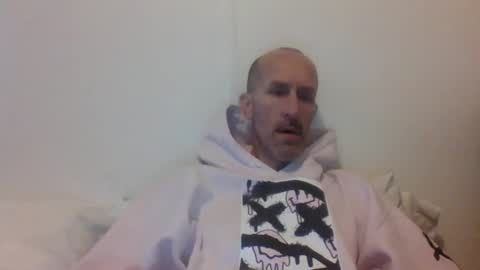 Chaz online show from October 12, 2025, 2:43 am