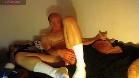 biglatin88 online show from March 5, 2025, 6:44 am