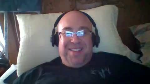 Snapshot of bigmike197167 chatting on May 6, 2026, 6:52 am bigmike197167 online show from May 6, 2026, 6:52 am