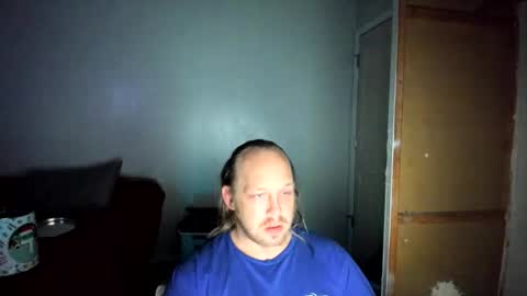Snapshot of bigmike20129020 chatting on May 5, 2026, 9:39 am bigmike20129020 online show from May 5, 2026, 9:39 am