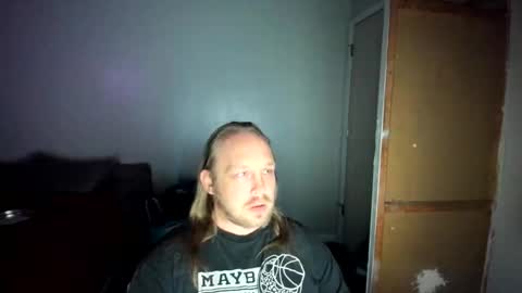Snapshot of bigmike20129020 chatting on May 9, 2026, 9:36 am bigmike20129020 online show from May 9, 2026, 9:36 am