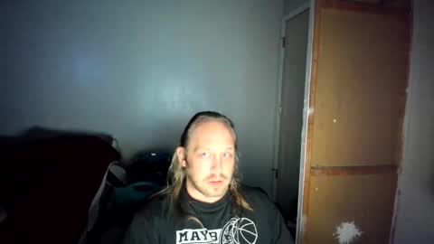 Snapshot of bigmike20129020 chatting on May 11, 2026, 8:31 am bigmike20129020 online show from May 11, 2026, 8:31 am