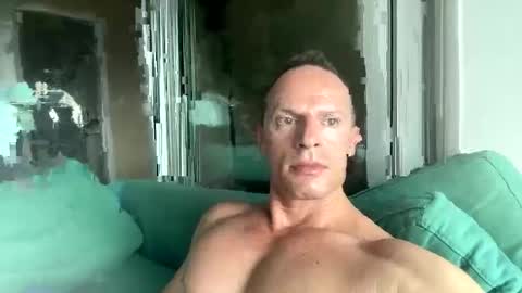 bigmuscles24 online show from March 16, 2026, 6:06 am