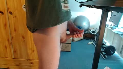 bigmushroomcockxxx online show from April 3, 2026, 2:04 pm