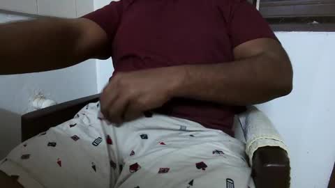 bignaturaldesi online show from February 1, 2026, 1:20 pm