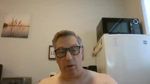 Bignhard696 online show from January 10, 2025, 8:37 pm