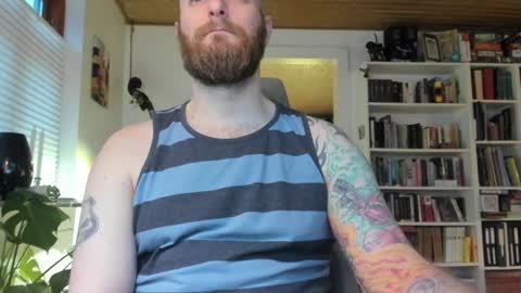 Snapshot of bigredbeardo chatting on January 2, 2025, 7:23 am Beardo online show from January 2, 2025, 7:23 am