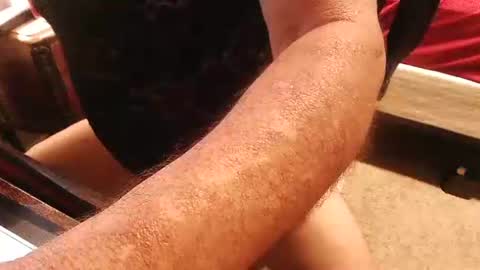 bigsissycock online show from April 28, 2026, 3:17 pm