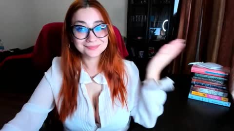 Julia online show from March 2, 2025, 2:32 pm