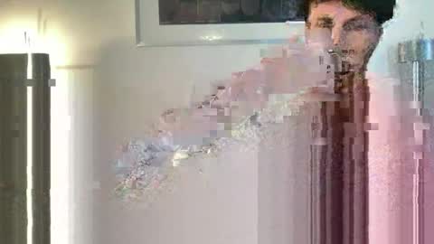 tall boy online show from October 22, 2025, 8:03 am