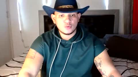 Snapshot of bigthick_blackcock chatting on September 27, 2025, 7:57 am MANUEL online show from September 27, 2025, 7:57 am