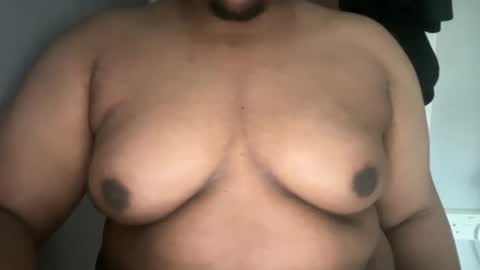 bigtits21111 online show from February 10, 2025, 12:18 pm