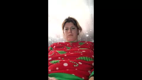 Snapshot of bigtitslala chatting on December 3, 2025, 11:30 am bigtitslala online show from December 3, 2025, 11:30 am