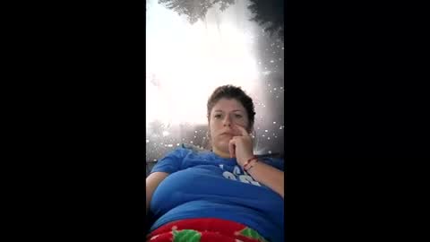 Snapshot of bigtitslala chatting on December 22, 2025, 11:07 am bigtitslala online show from December 22, 2025, 11:07 am