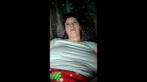 Snapshot of bigtitslala chatting on January 18, 2026, 8:45 pm bigtitslala online show from January 18, 2026, 8:45 pm