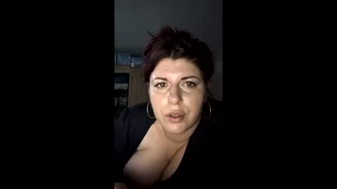 Snapshot of bigtitslala chatting on February 19, 2026, 9:44 pm bigtitslala online show from February 19, 2026, 9:44 pm