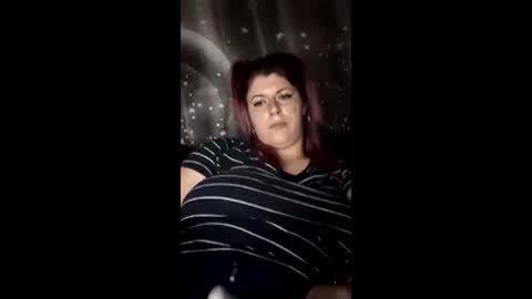Snapshot of bigtitslala chatting on March 8, 2026, 8:45 pm bigtitslala online show from March 8, 2026, 8:45 pm