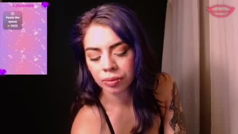 biigbooty_ online show from May 18, 2026, 3:57 am