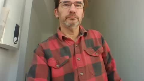 Snapshot of bikertom1988 chatting on January 19, 2025, 11:45 am bikertom1988 online show from January 19, 2025, 11:45 am