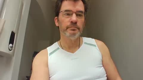 Snapshot of bikertom1988 chatting on February 15, 2025, 11:06 am bikertom1988 online show from February 15, 2025, 11:06 am