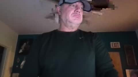 billjames55 online show from April 26, 2026, 2:31 am