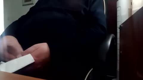 billlllllyb online show from October 20, 2025, 2:17 pm