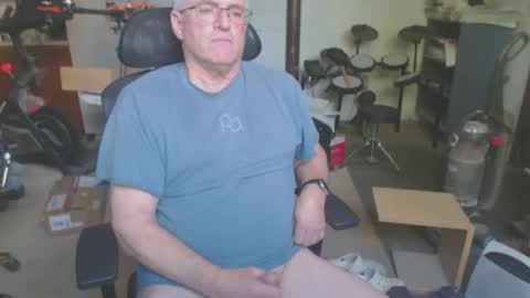billp750876 online show from May 4, 2026, 9:22 pm
