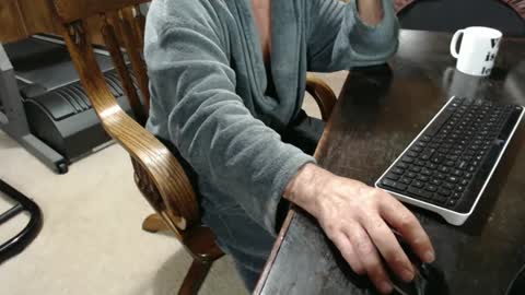 Snapshot of billy471 chatting on December 23, 2024, 10:32 am billy471 online show from December 23, 2024, 10:32 am