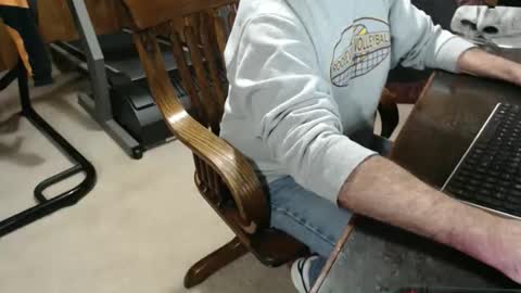 Snapshot of billy471 chatting on February 13, 2026, 10:28 pm billy471 online show from February 13, 2026, 10:28 pm