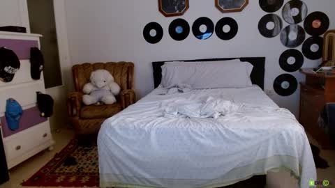 Bill online show from October 12, 2025, 10:25 am