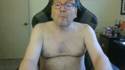 Bink195234 online show from May 13, 2026, 3:42 pm