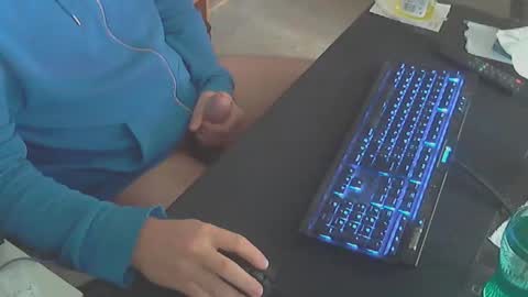Snapshot of biparislove chatting on October 11, 2025, 8:02 am BigDick online show from October 11, 2025, 8:02 am