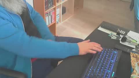 Snapshot of biparislove chatting on February 21, 2026, 2:18 pm BigDick online show from February 21, 2026, 2:18 pm
