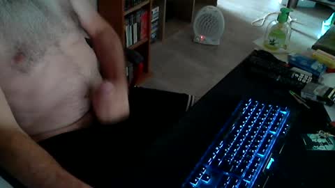 Snapshot of biparislove chatting on July 19, 2026, 12:20 pm BigDick online show from July 19, 2026, 12:20 pm