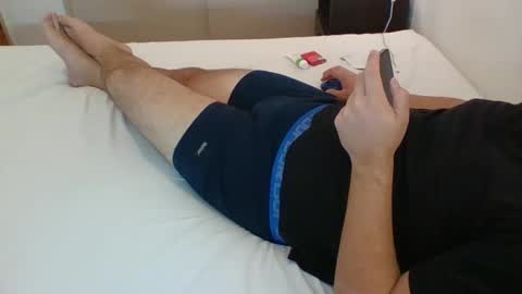 bisex_argen online show from October 3, 2025, 1:46 am