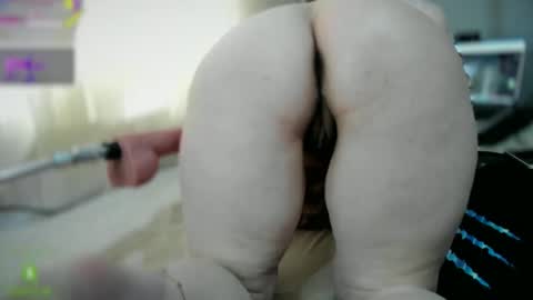Snapshot of bisexyeliz35 chatting on May 4, 2026, 3:30 pm bisex woman online show from May 4, 2026, 3:30 pm