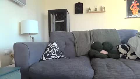 bitch_kittiexo online show from January 15, 2025, 1:09 pm