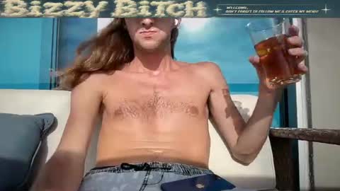 bizzybitch555 online show from July 30, 2026, 10:09 pm