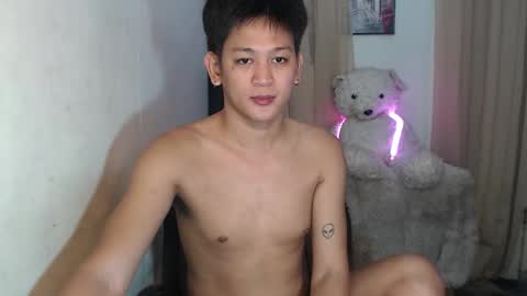 alex online show from December 3, 2025, 12:25 pm