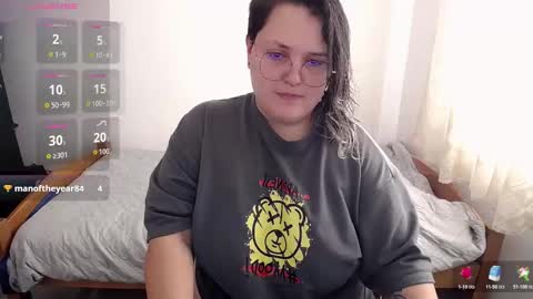 Snapshot of bl3ak__1 chatting on October 4, 2025, 8:18 pm Monica online show from October 4, 2025, 8:18 pm