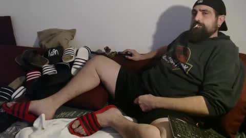 Snapshot of black_beard_slides chatting on October 27, 2025, 10:03 pm black_beard_slides online show from October 27, 2025, 10:03 pm