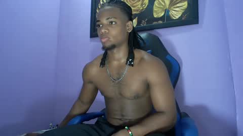 Snapshot of black_dicck chatting on December 1, 2024, 5:24 pm tu morenito online show from December 1, 2024, 5:24 pm