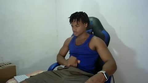 Snapshot of black_dicck chatting on September 23, 2025, 3:26 pm tu morenito online show from September 23, 2025, 3:26 pm