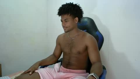 Snapshot of black_dicck chatting on September 26, 2025, 5:39 pm tu morenito online show from September 26, 2025, 5:39 pm